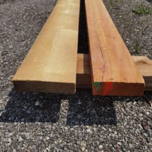 Holzpfosten sägerau